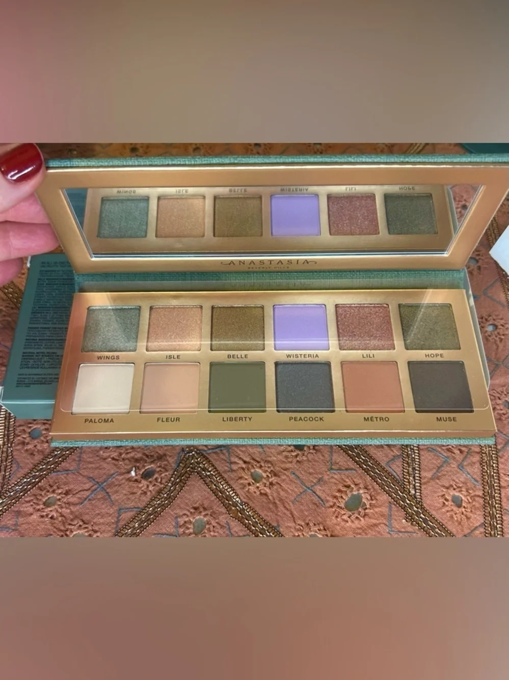 Anastasia Beverly Hills Nouveau Eyeshadow Palette